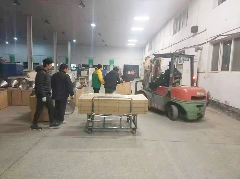 路博環保加班加點，確保按時交貨 (3).jpg