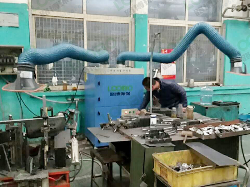 改善焊接車間作業(yè)環(huán)境，焊接煙塵凈化器你選對了嗎！