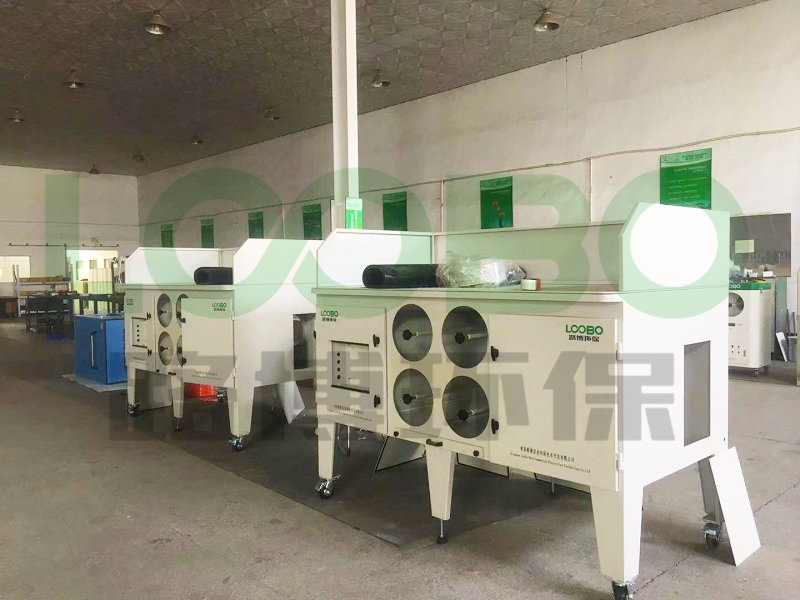 打磨除塵臺集除塵器于一體設計，從源頭除塵控制車間環境污染